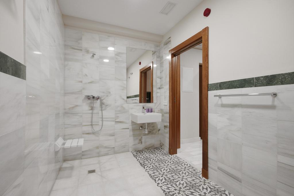 Suites Gran Via Capilla Real Grenada Zewnętrze zdjęcie