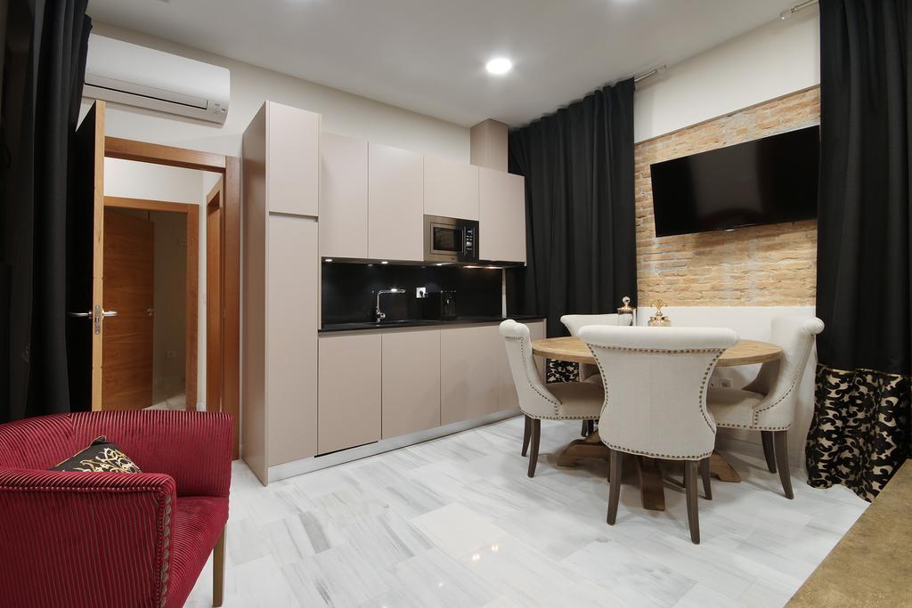 Suites Gran Via Capilla Real Grenada Zewnętrze zdjęcie